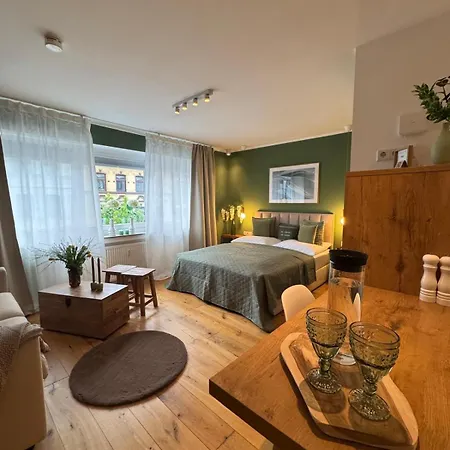 Nettes In Duesseldorf-derendorf - Stylisch + Gemuetlich Apartment *