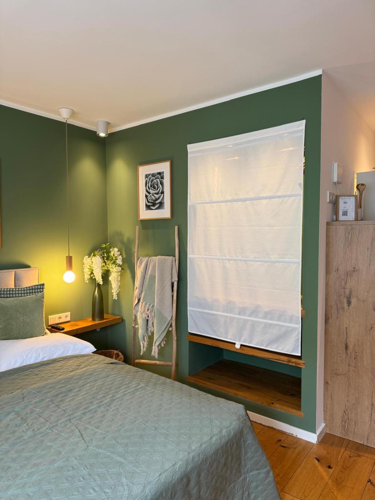 Nettes In Duesseldorf-derendorf - Stylisch + Gemuetlich Apartment