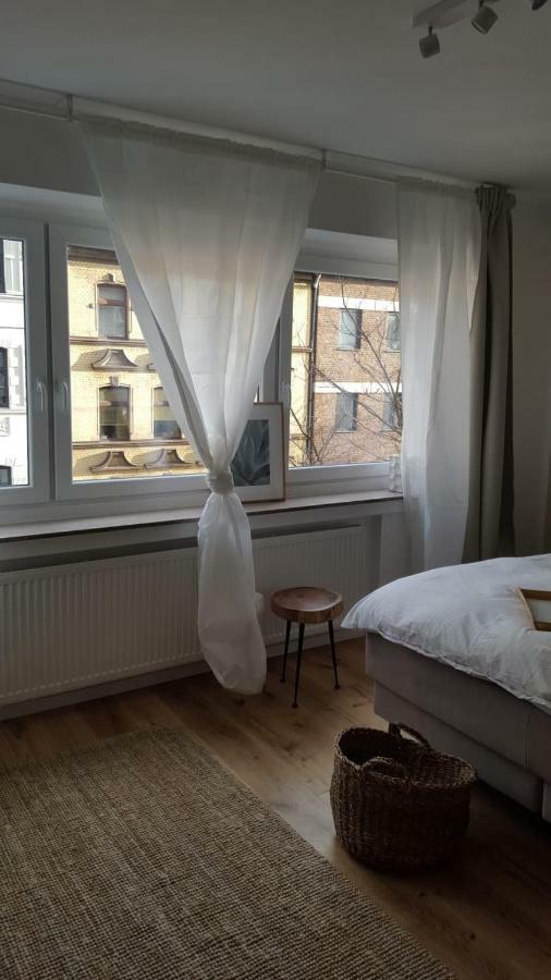 Apartment Nettes In Duesseldorf-derendorf - Stylisch + Gemuetlich