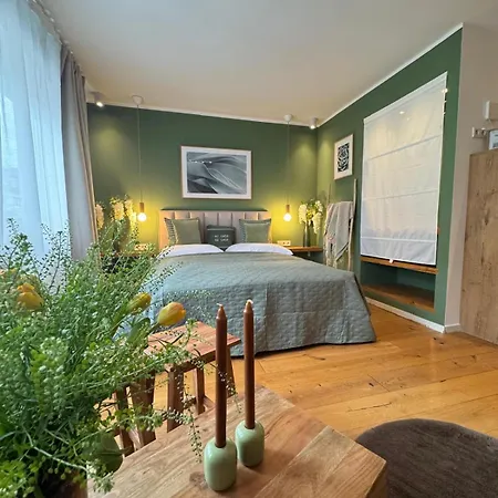 Apartment Nettes In Düsseldorf-derendorf - Stylisch + Gemütlich Düsseldorf