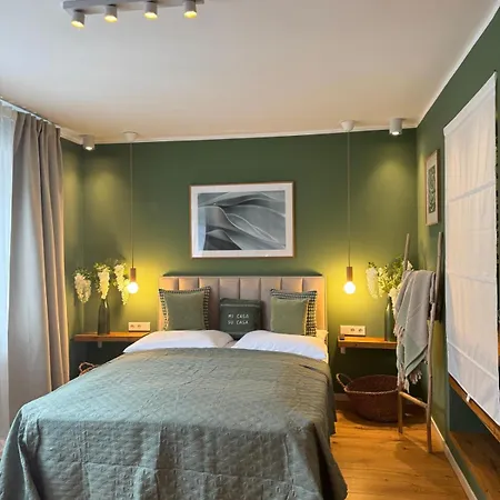 Apartment Nettes In Düsseldorf-derendorf - Stylisch + Gemütlich