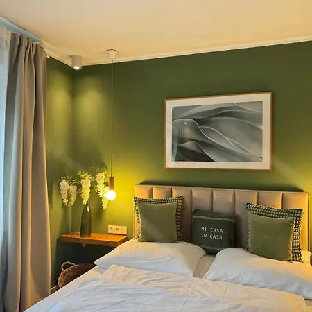 Nettes In Düsseldorf-derendorf - Stylisch + Gemütlich Apartment